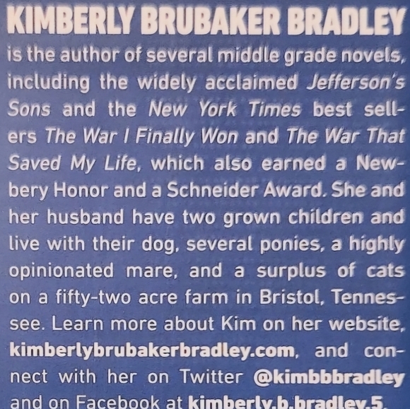 Fighting Words By Kimberly Brubaker Bradley - Picture 5 of 6